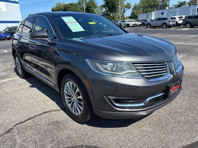 Used 2018 Lincoln MKX Select w/ Lincoln MKX Climate Package