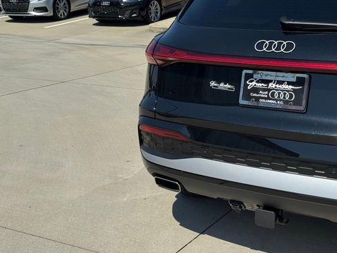 New 2025 Audi Q5 Prestige image 14