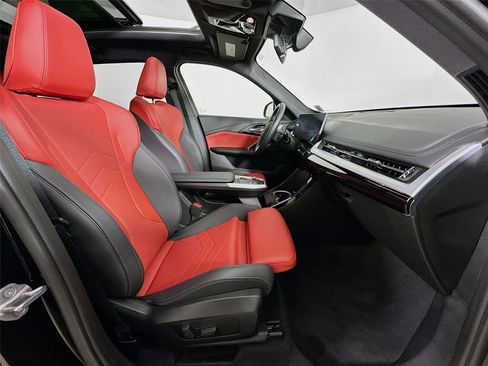 Certified 2023 BMW X1 xDrive28i w/ Convenience Package image 29