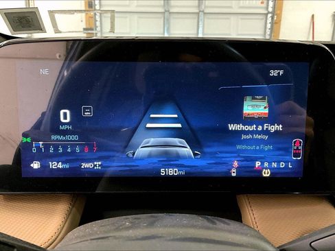 Used 2025 Chevrolet Equinox ACTIV w/ Safety and Technology Package image 19