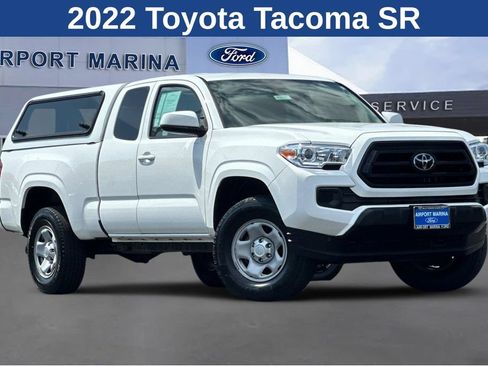 Used 2022 Toyota Tacoma SR RWD image 2
