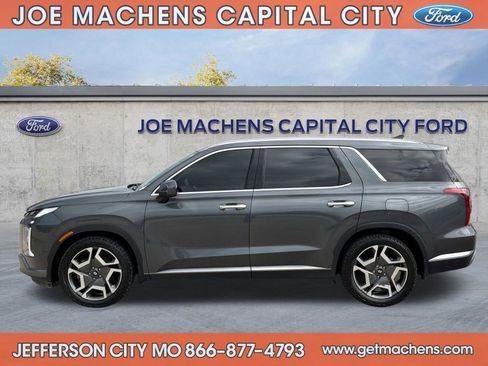 Used 2023 Hyundai Palisade Limited image 8