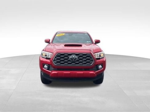 Used 2021 Toyota Tacoma TRD Sport image 8