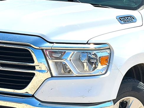Used 2021 RAM 1500 Lone Star RWD image 4