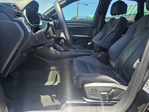Used 2020 Audi Q3 2.0T Premium Plus w/ Premium Plus Package AWD/4WD image 13