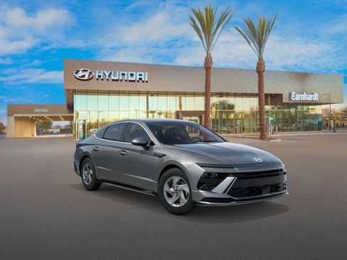 New 2026 Hyundai Sonata SE FWD image 2