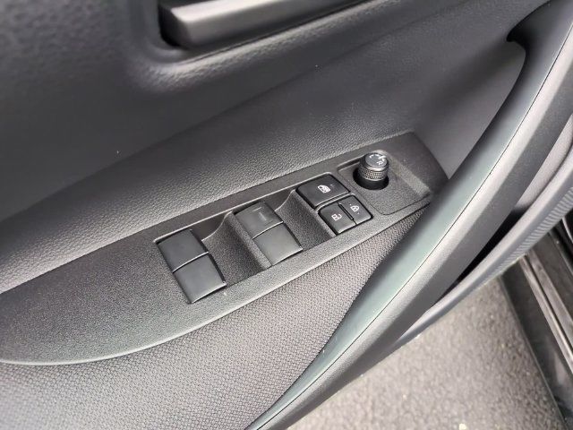 Used 2026 Toyota Corolla LE FWD image 12