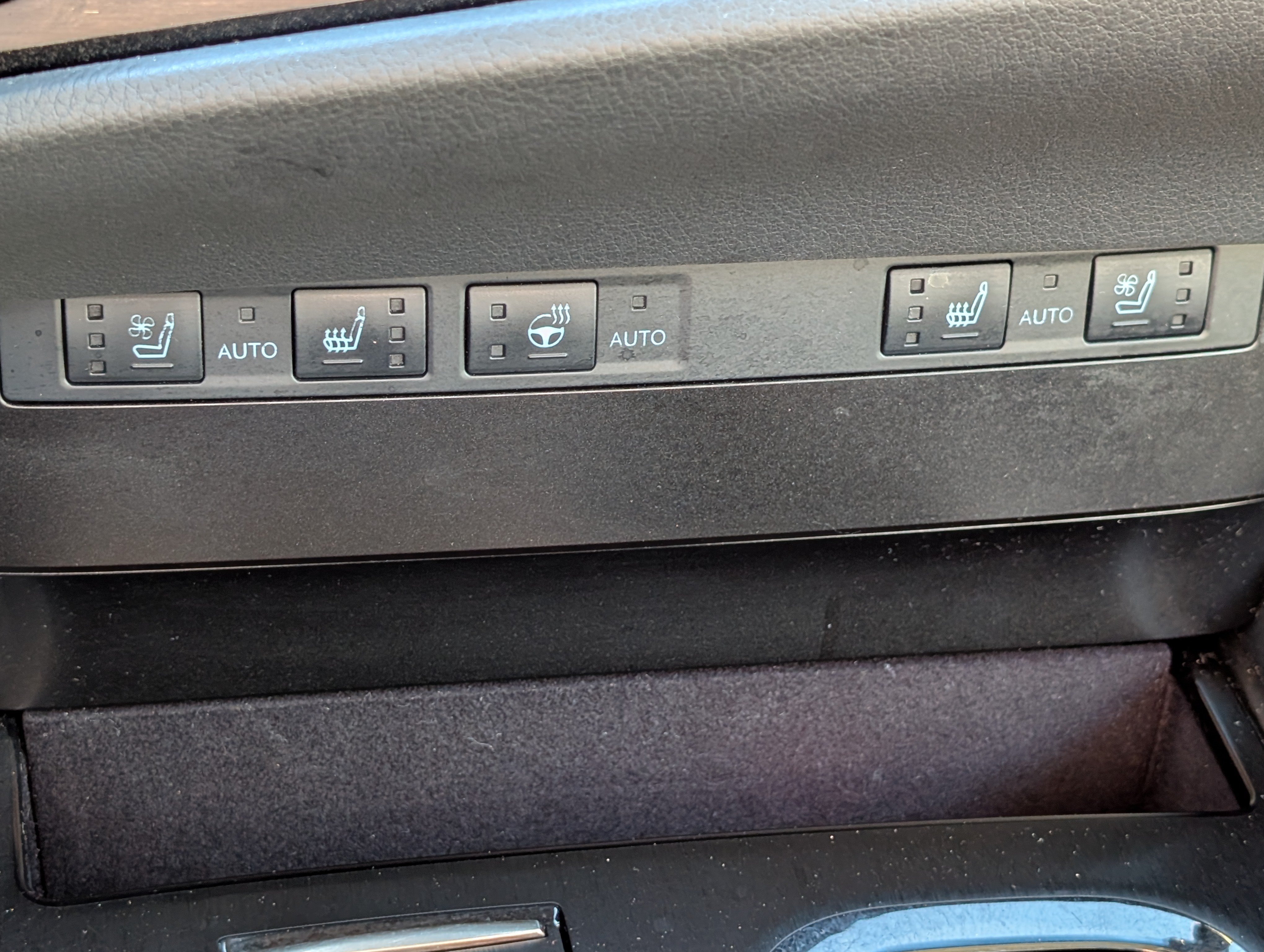 Used 2025 Lexus ES 350 w/ Premium Package FWD image 25