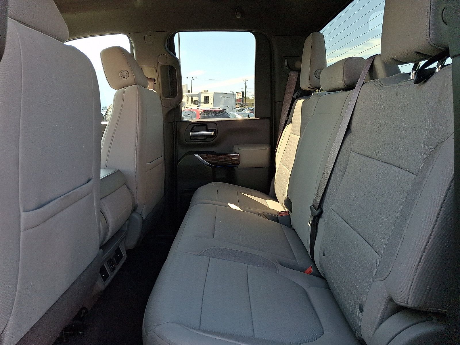 Used 2022 GMC Sierra 3500 SLE w/ SLE Value Package AWD/4WD image 10