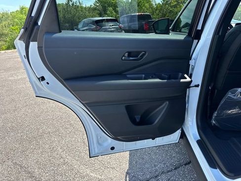 New 2026 Nissan Pathfinder Rock Creek AWD/4WD image 15