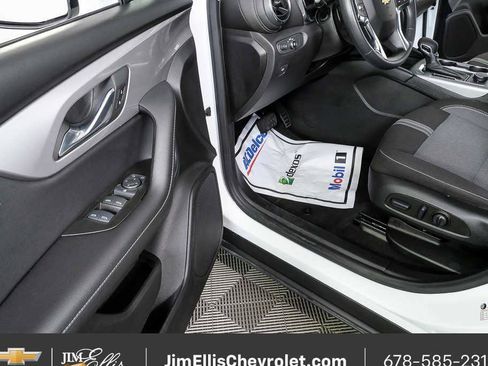 Certified 2025 Chevrolet Blazer LT FWD image 7