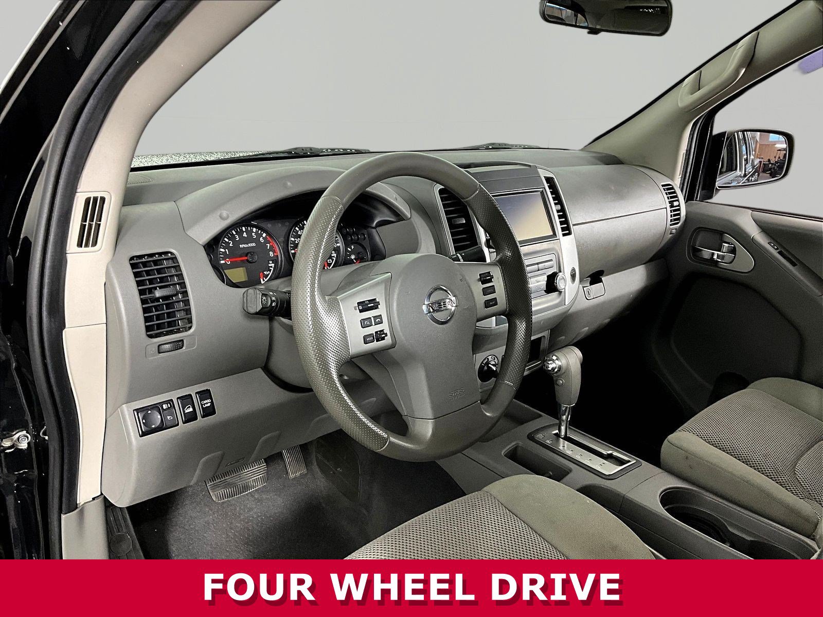 Used 2019 Nissan Frontier SV AWD/4WD image 16