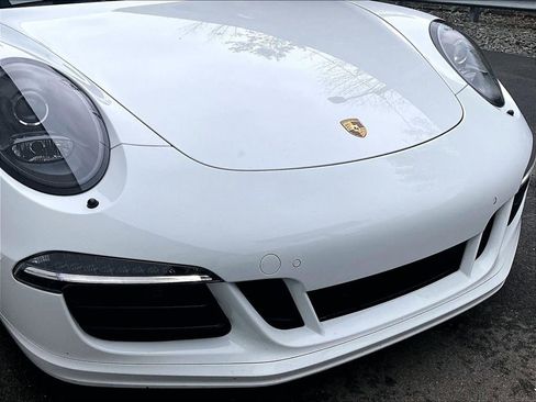 Used 2015 Porsche 911 Carrera GTS RWD image 32
