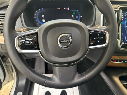 Used 2023 Volvo XC90 T8 Plus image 13