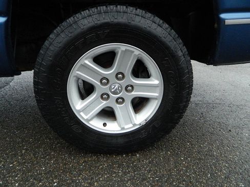 Used 2006 Dodge Ram 1500 Truck SLT image 22