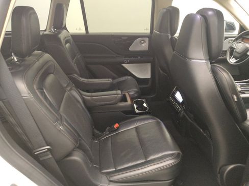 Used 2021 Lincoln Aviator Reserve w/ Equipment Group 201A RWD image 19