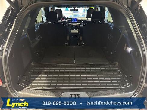 Used 2020 Ford Explorer Limited AWD/4WD image 26