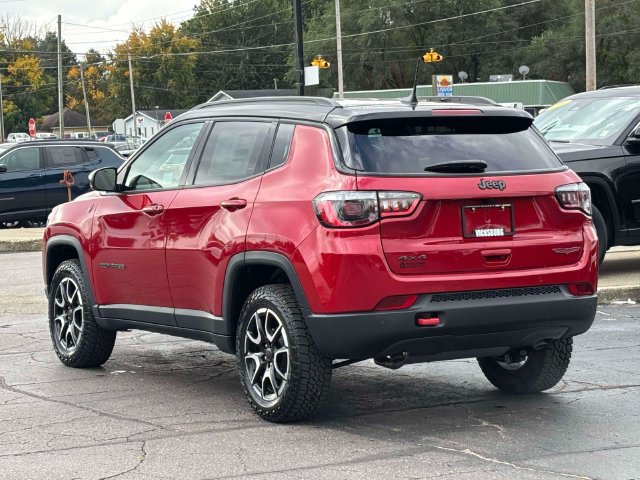 New 2027 Jeep Compass Trailhawk AWD/4WD image 16