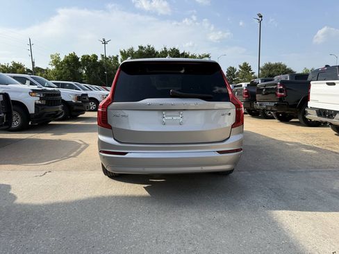 Used 2023 Volvo XC90 B5 Core AWD/4WD image 46