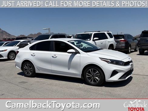 Used 2024 Kia Forte LXS FWD image 1