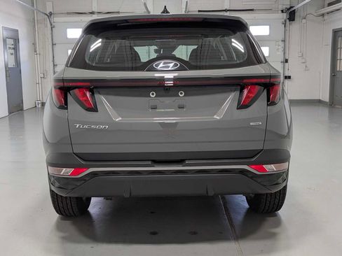 Used 2024 Hyundai Tucson SE AWD/4WD image 9