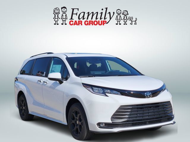 New 2026 Toyota Sienna XLE Woodland Edition AWD/4WD image 2