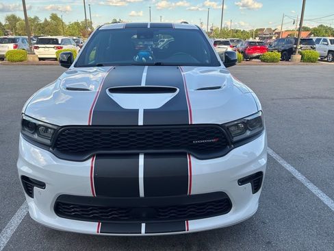 Used 2023 Dodge Durango R/T RWD image 2