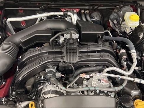 Certified 2025 Subaru Outback Limited image 7