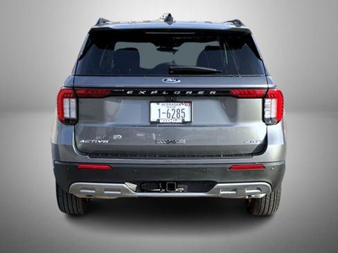 New 2026 Ford Explorer Active w/ Active Comfort Package image 6