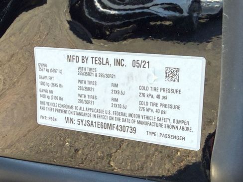 Used 2021 Tesla Model S Plaid image 21