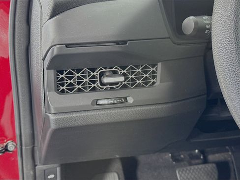 Certified 2023 Honda Accord EX image 10