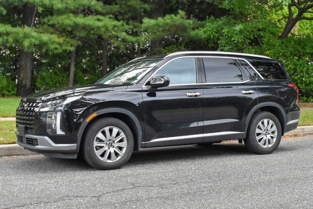 Used 2024 Hyundai Palisade SEL AWD/4WD image 2