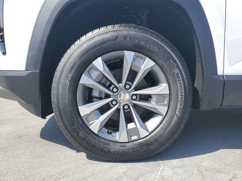 New 2026 Chevrolet Equinox LT w/ Safety and Technology Package FWD image 7