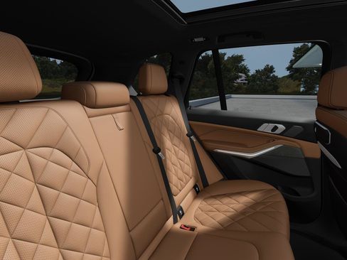 Certified 2026 BMW X5 sDrive40i RWD image 10