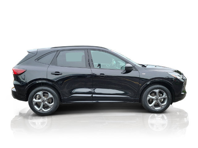 Certified 2024 Ford Escape ST-Line w/ Tech Pack #1 AWD/4WD image 8