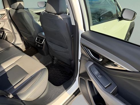 Used 2023 Subaru Outback Onyx Edition XT w/ Popular Package #2 image 12