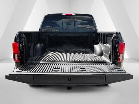 Used 2019 Ford F150 Platinum w/ FX4 Off-Road Package AWD/4WD image 35