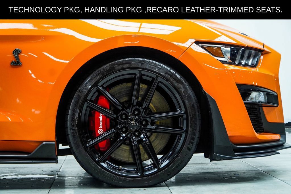 Used 2021 Ford Mustang Shelby GT500 w/ Technology Package RWD image 11