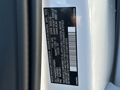 New 2026 Volvo XC90 T8 Plus image 24