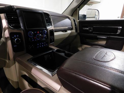Used 2015 RAM 3500 Laramie Longhorn image 74