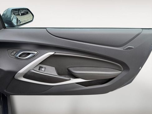 Used 2022 Chevrolet Camaro LS RWD image 25