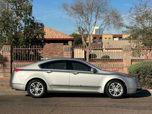 Used 2011 Acura TL image 9