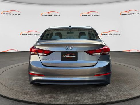 Used 2018 Hyundai Elantra SEL w/ Cargo Package FWD image 9