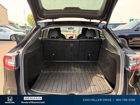 Used 2023 Tesla Model Y Long Range AWD/4WD image 10