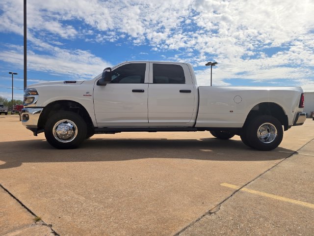 New 2027 RAM 3500 Tradesman AWD/4WD image 8