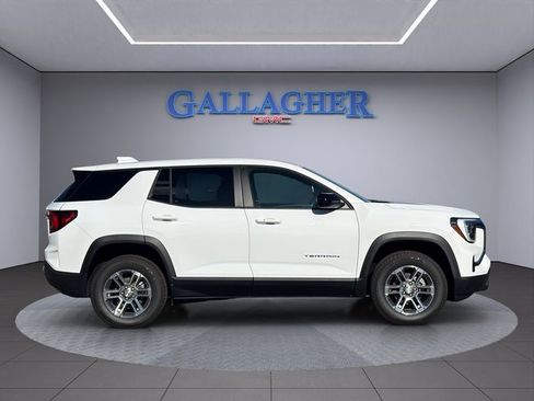 New 2026 GMC Terrain Elevation w/ LPO, Floor Liner Package image 3