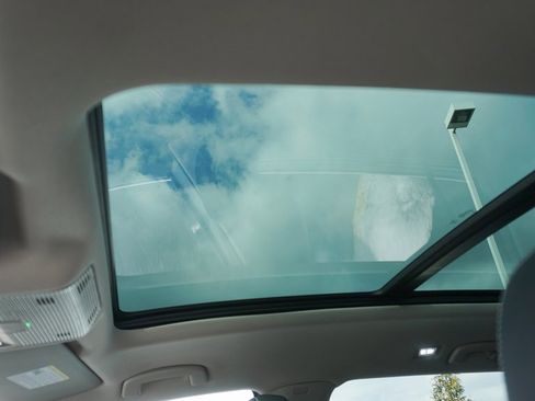 New 2026 Volkswagen Atlas SEL image 15