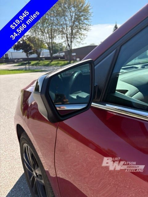 Used 2021 Chevrolet Equinox LT FWD image 15