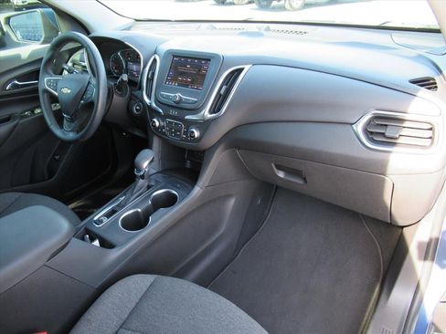 Used 2024 Chevrolet Equinox LT image 12