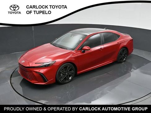 Used 2025 Toyota Camry XSE FWD image 43